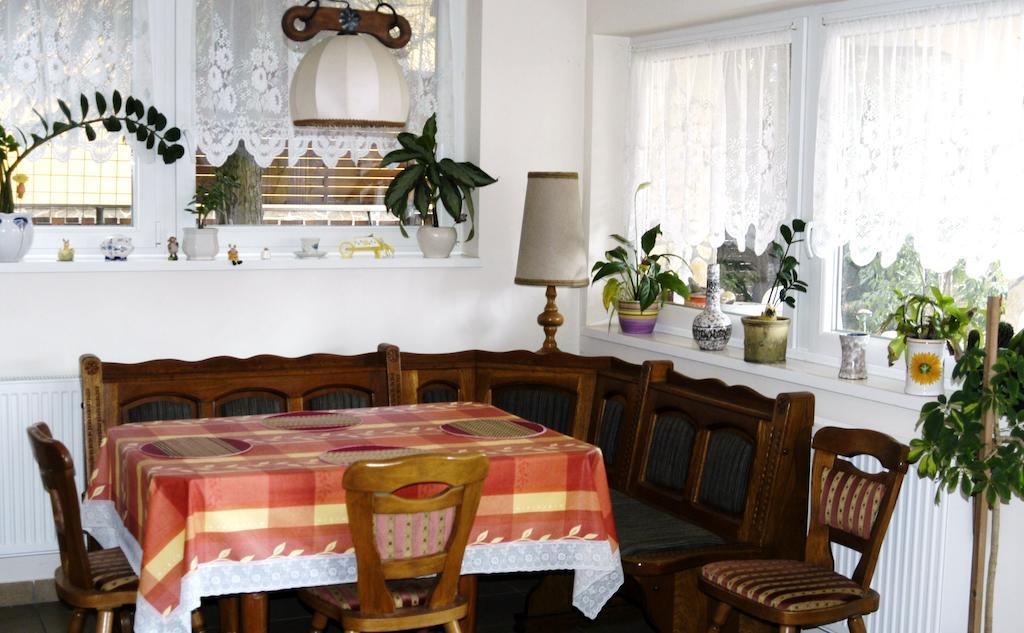 Hegyesi Vendeghaz Bed & Breakfast Gödöllő Oda fotoğraf